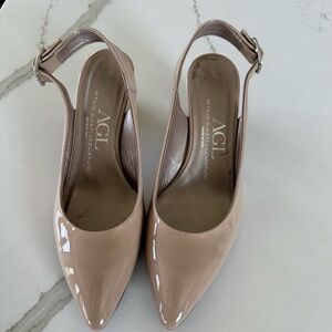 AGL sling back pumps. Marble/Nude patent leather Size 40